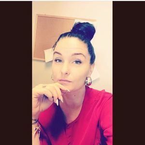 Meet your Posher, Angela